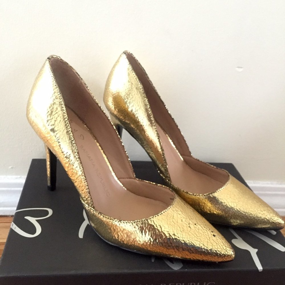 New Gold Banana Republic Damsel Dorsay Heels Sz. 7